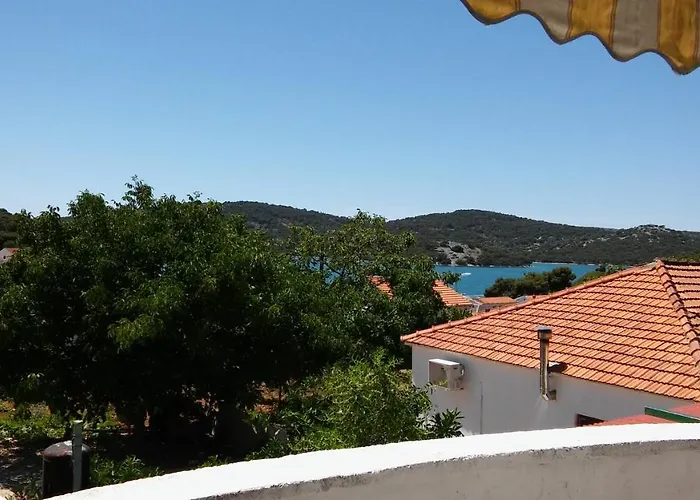 Veldic Apartment Tisno