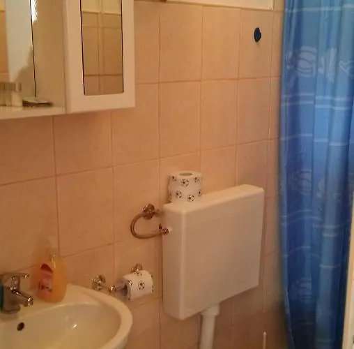 Apartment Veldic Tisno